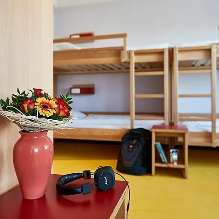 Frankfurt - Haus Der Jugend Hostel Frankfurt nad Mohanem