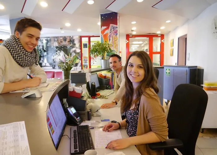 بيت شباب جوجيندهيربيرغ - هاوس دير جوجند *