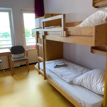 Frankfurt - Haus Der Jugend Hostel *