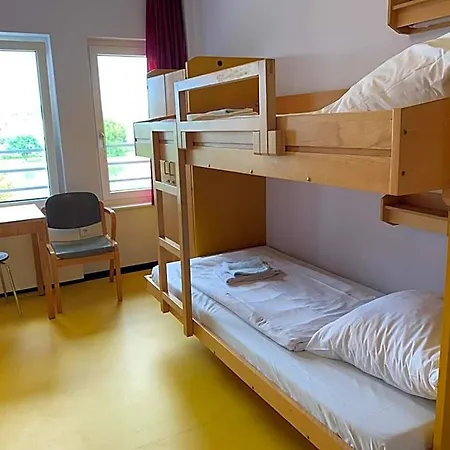 Hostel Frankfurt - Haus Der Jugend *