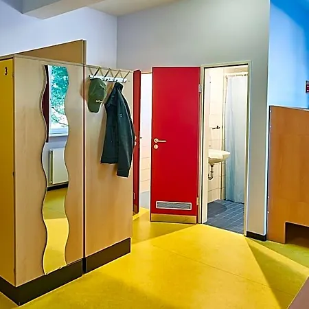 Frankfurt - Haus Der Jugend Hostel *