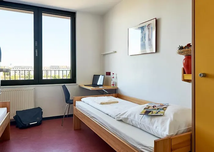 Frankfurt - Haus Der Jugend Vandrarhem