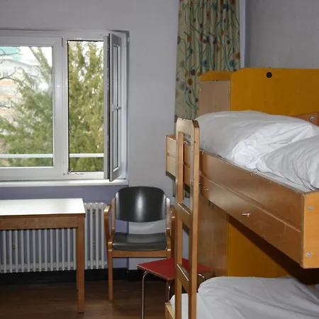 Frankfurt - Haus Der Jugend Ostello Francoforte sul Meno